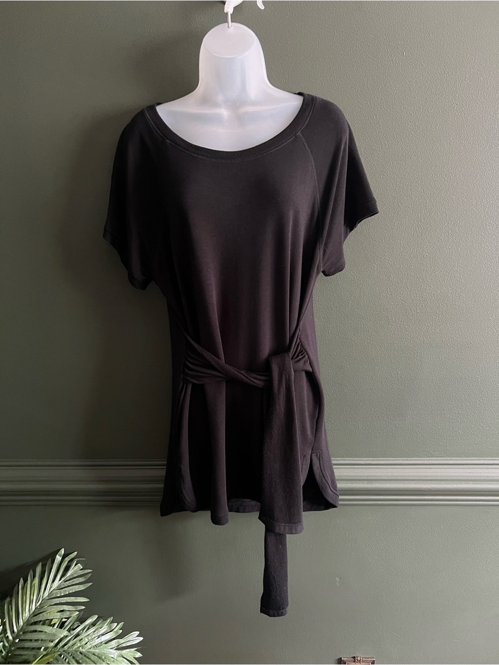 Cable & Gauge Black Tie-Waist Short Sleeve Tunic